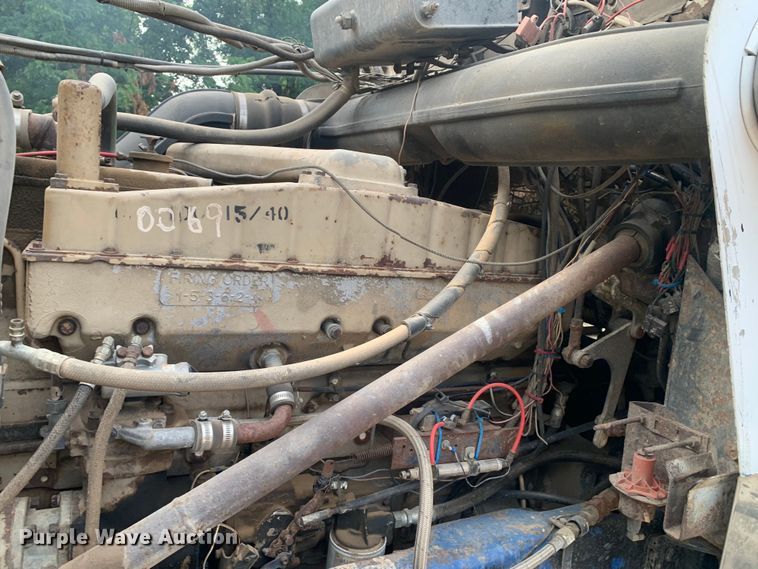 image for item DM7919 1991 Western Star 4900 grapple crane truck