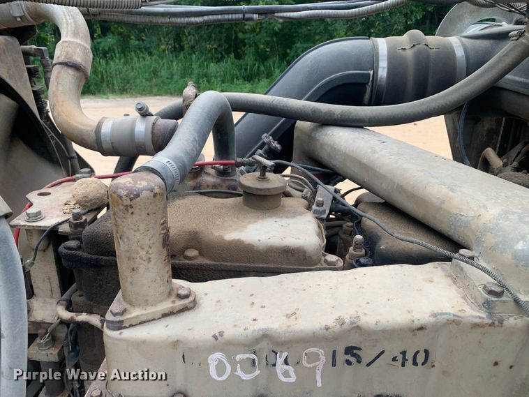 image for item DM7919 1991 Western Star 4900 grapple crane truck