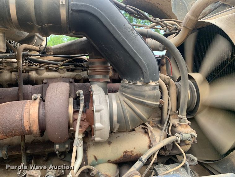 image for item DM7919 1991 Western Star 4900 grapple crane truck