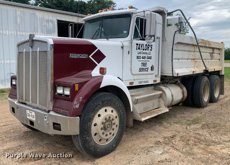 image for item DM7921 1985 Kenworth W900 dump truck