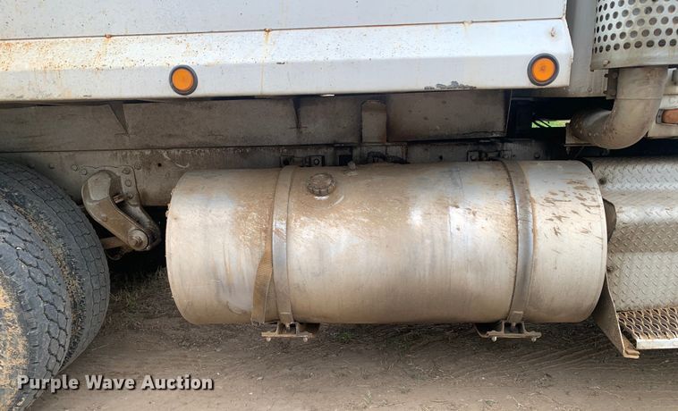 image for item DM7921 1985 Kenworth W900 dump truck