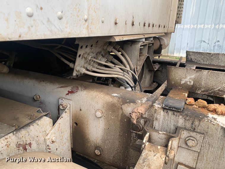 image for item DM7921 1985 Kenworth W900 dump truck