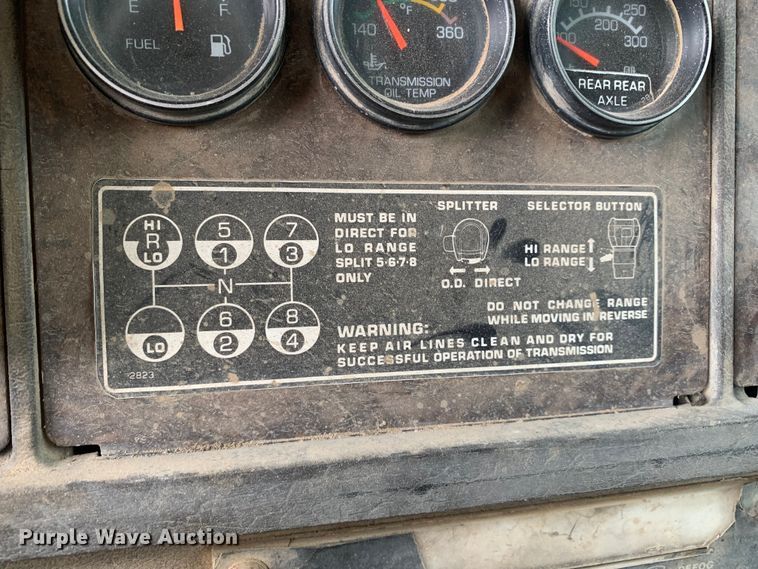 image for item DM7921 1985 Kenworth W900 dump truck