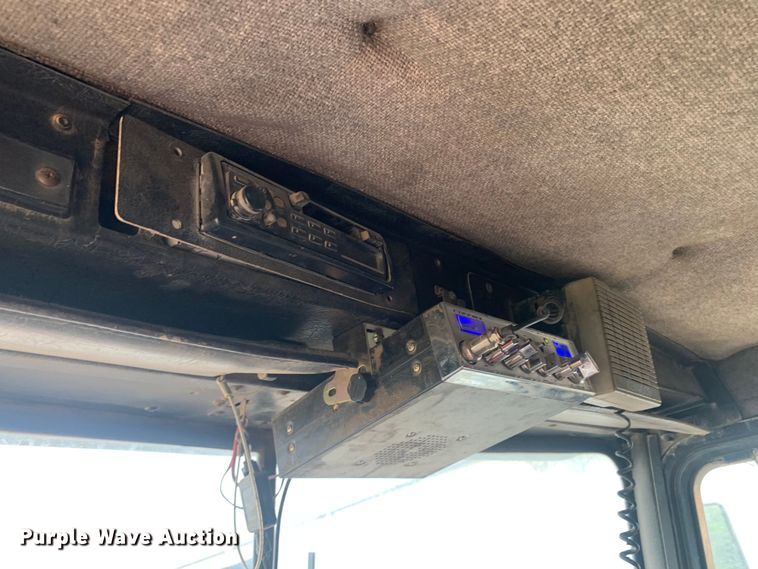 image for item DM7921 1985 Kenworth W900 dump truck