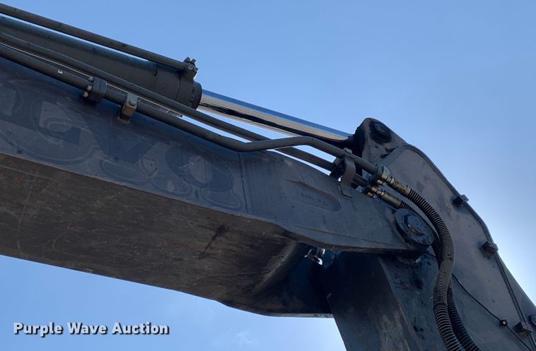image for item DM7927 2015 Volvo EC380EL excavator