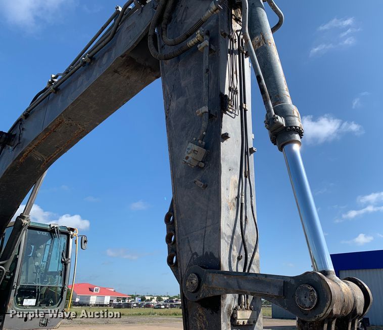 image for item DM7927 2015 Volvo EC380EL excavator