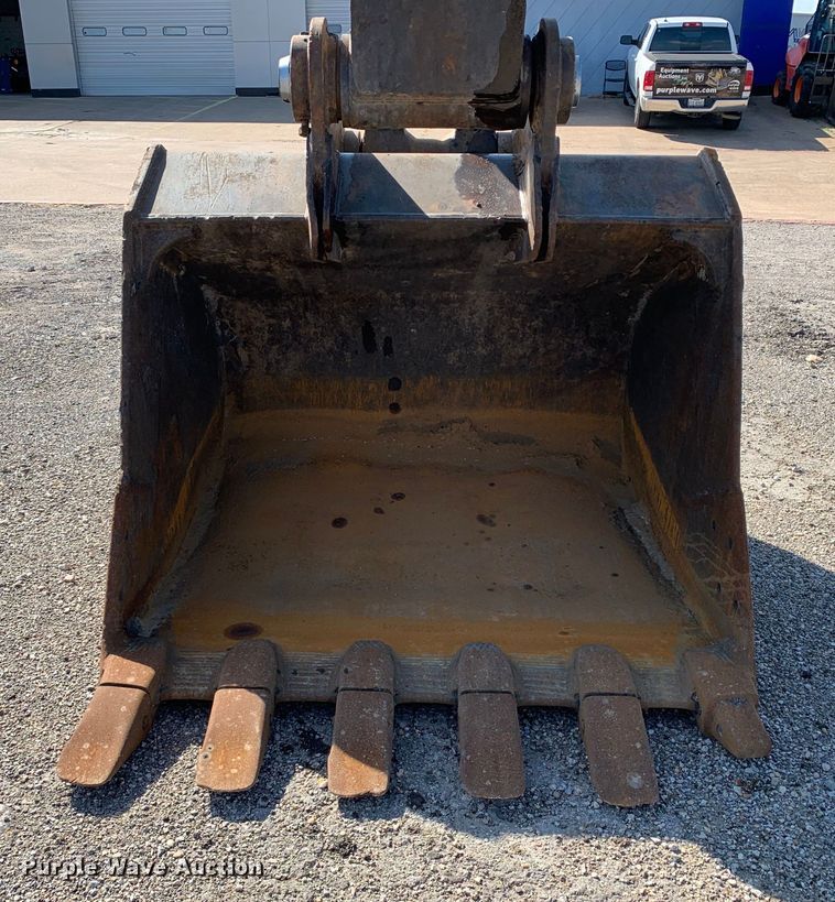 image for item DM7927 2015 Volvo EC380EL excavator