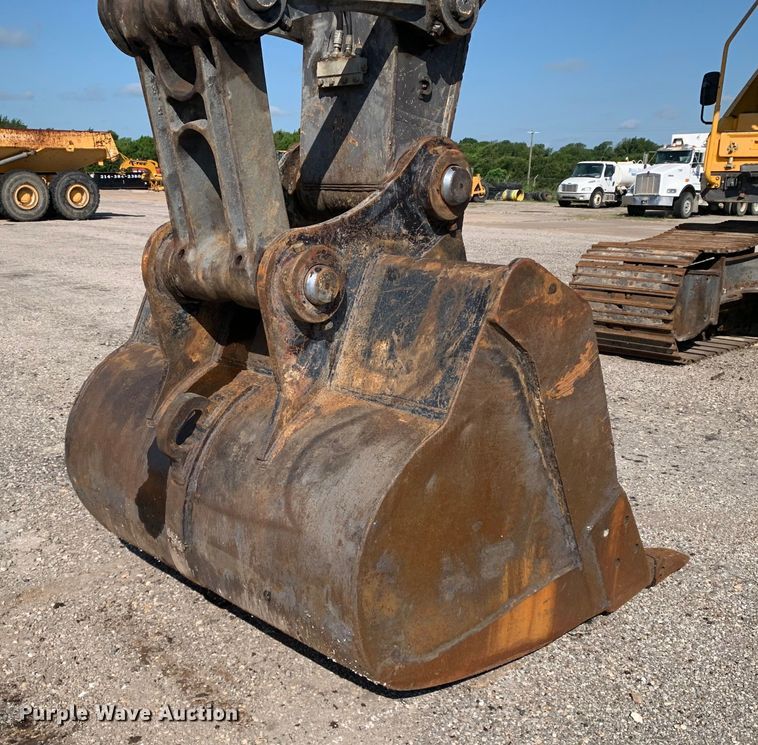 image for item DM7927 2015 Volvo EC380EL excavator