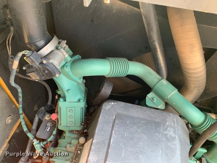 image for item DM7927 2015 Volvo EC380EL excavator