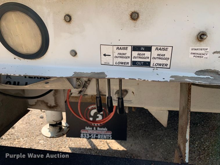 image for item DM7929 2015 Freightliner Business Class M2 bucket truck