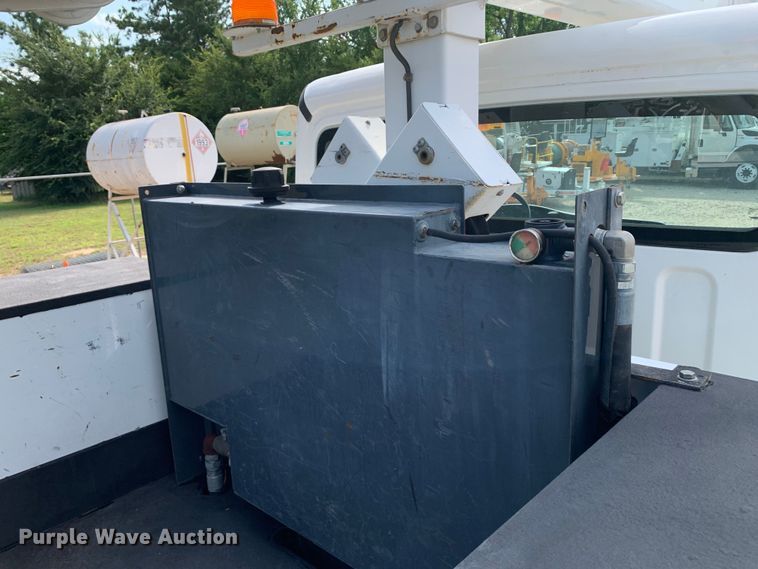 image for item DM7929 2015 Freightliner Business Class M2 bucket truck