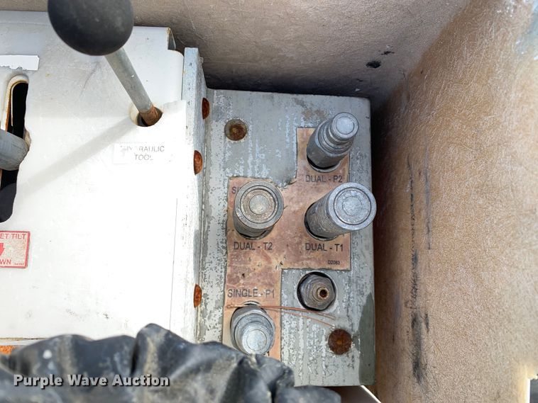 image for item DM7929 2015 Freightliner Business Class M2 bucket truck