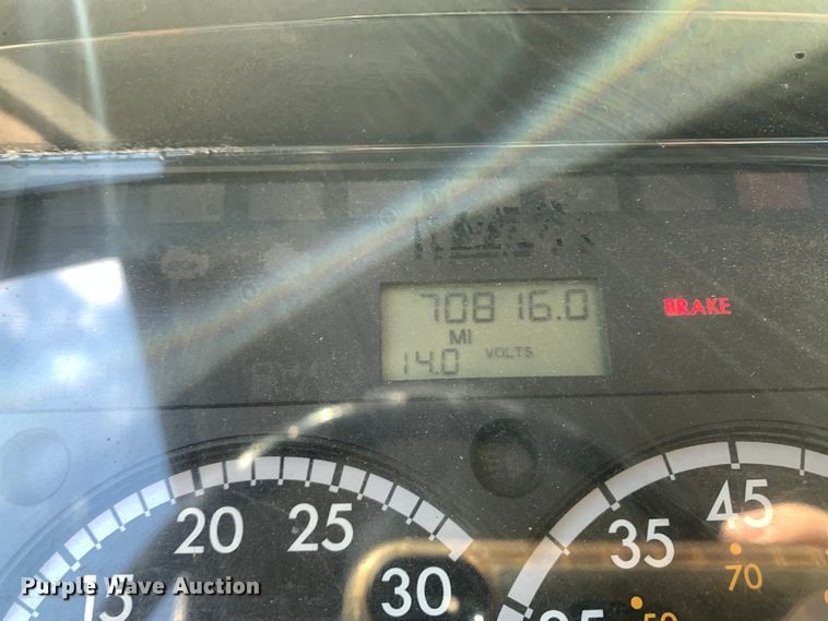 image for item DM7929 2015 Freightliner Business Class M2 bucket truck