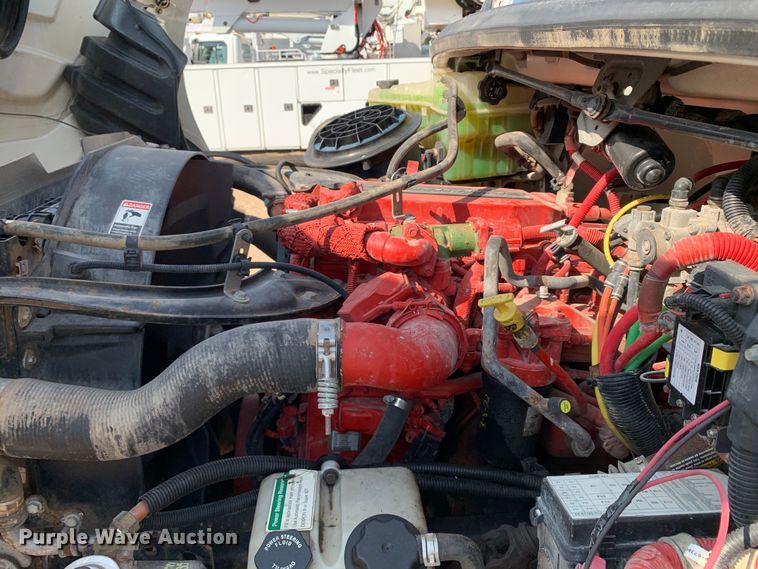 image for item DM7929 2015 Freightliner Business Class M2 bucket truck