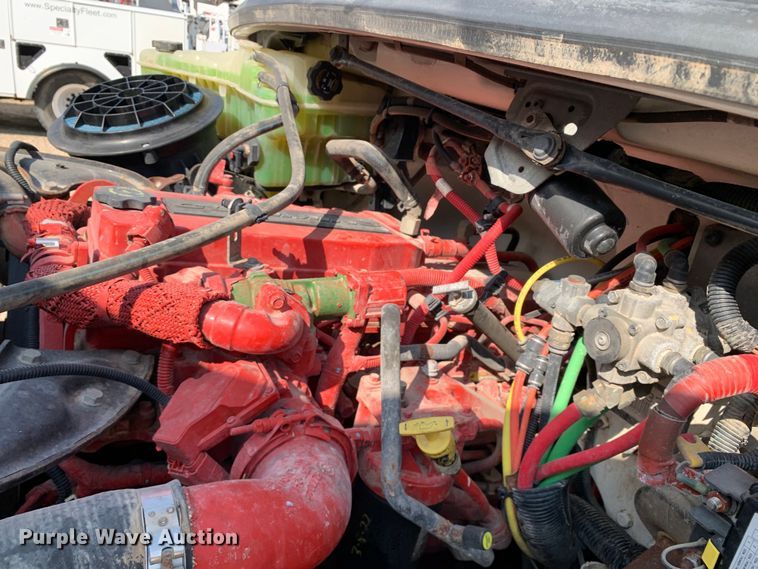 image for item DM7929 2015 Freightliner Business Class M2 bucket truck