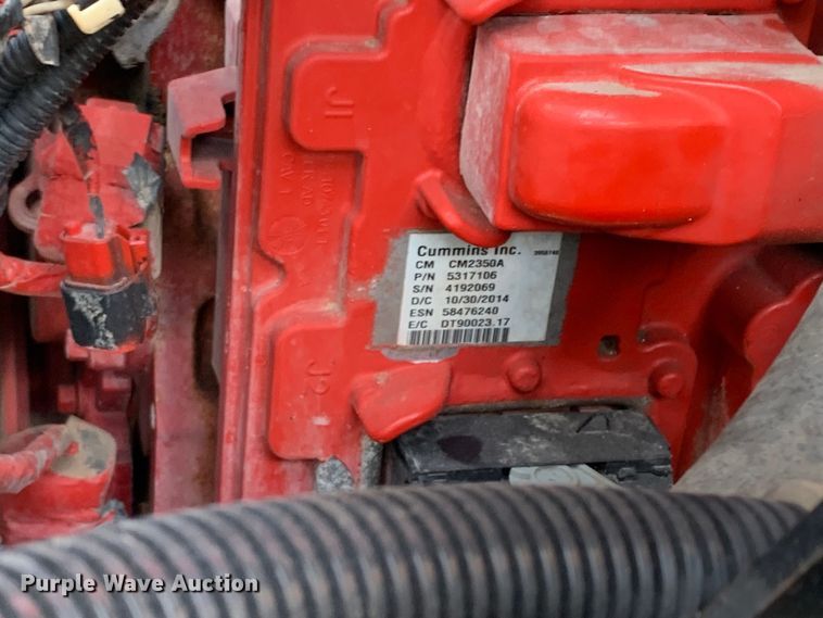 image for item DM7929 2015 Freightliner Business Class M2 bucket truck