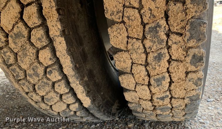 image for item DM7929 2015 Freightliner Business Class M2 bucket truck