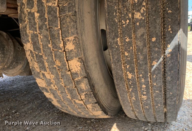 image for item DM7929 2015 Freightliner Business Class M2 bucket truck