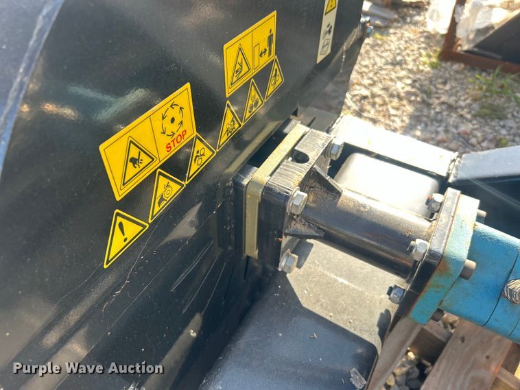 image for item DO6548 Agrotk  SSBX42 skid steer wood chipper