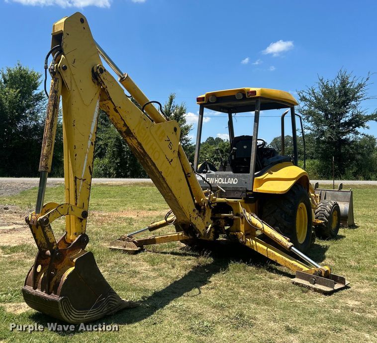 image for item DO6554 2001 New Holland LB75.B backhoe