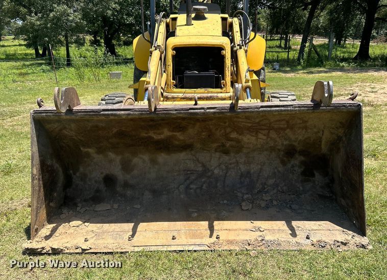 image for item DO6554 2001 New Holland LB75.B backhoe