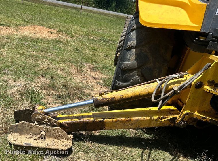 image for item DO6554 2001 New Holland LB75.B backhoe