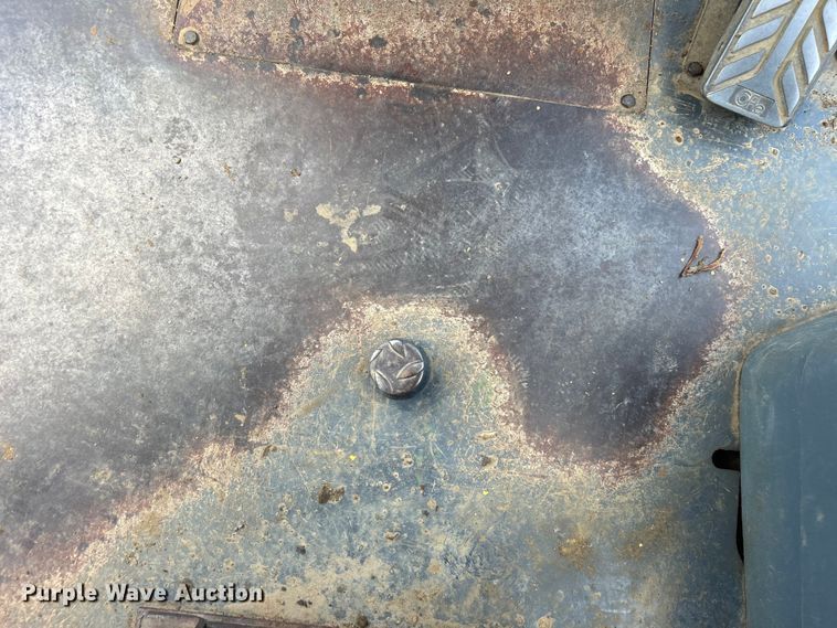 image for item DO6554 2001 New Holland LB75.B backhoe