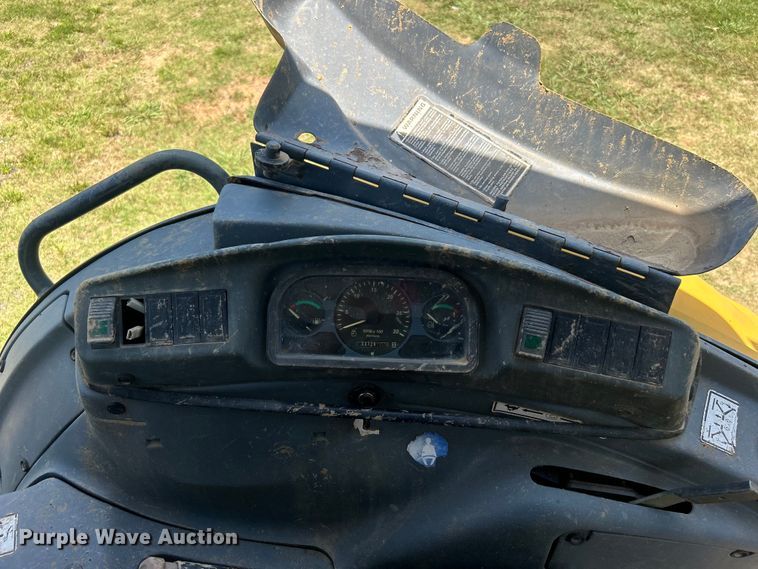 image for item DO6554 2001 New Holland LB75.B backhoe