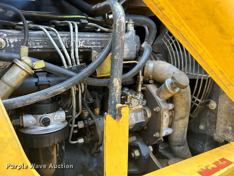 image for item DO6554 2001 New Holland LB75.B backhoe