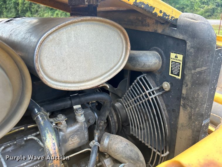 image for item DO6554 2001 New Holland LB75.B backhoe