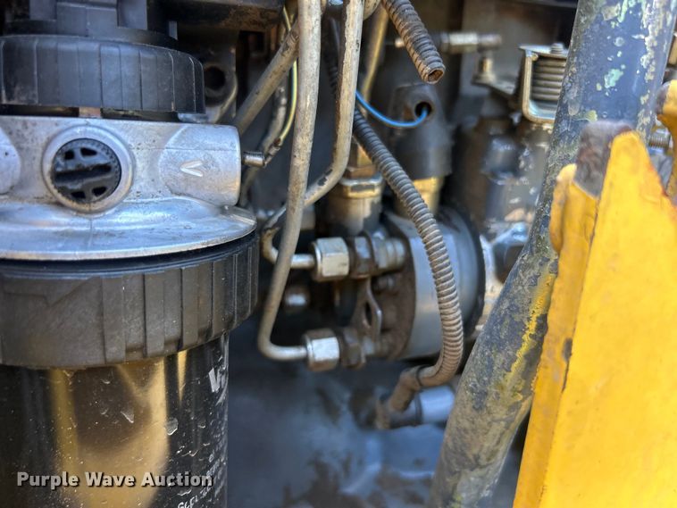 image for item DO6554 2001 New Holland LB75.B backhoe