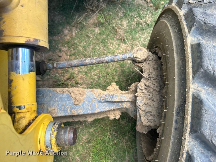 image for item DO6554 2001 New Holland LB75.B backhoe