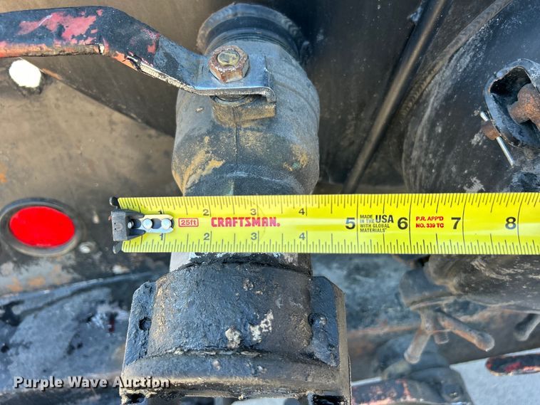 image for item DO6555 2008 Peterbilt 386 vacuum truck