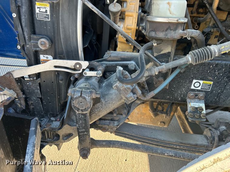 image for item DO6555 2008 Peterbilt 386 vacuum truck