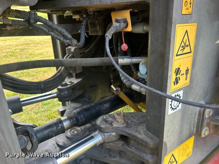 image for item DO6565 2014 SDLG LG938L wheel loader