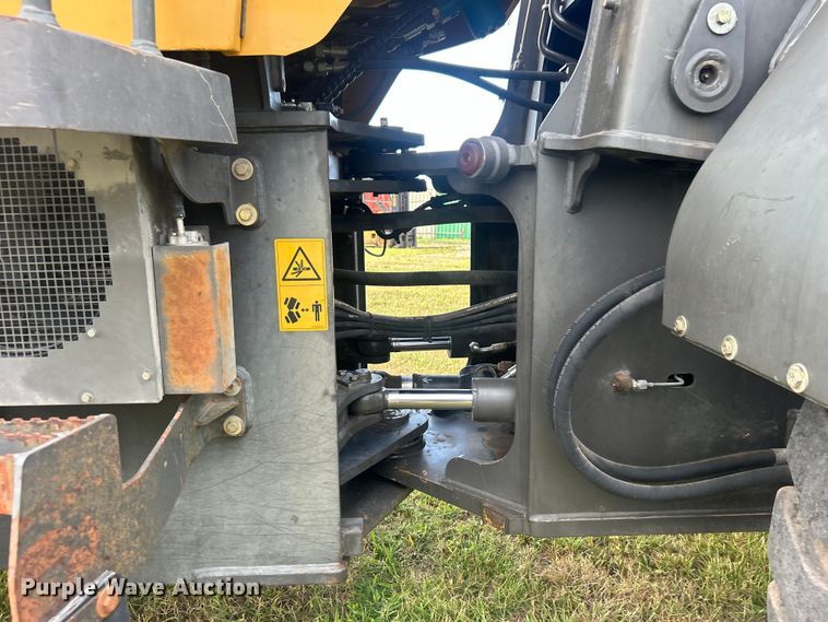 image for item DO6565 2014 SDLG LG938L wheel loader