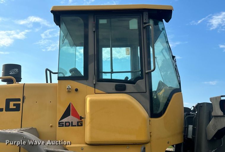image for item DO6565 2014 SDLG LG938L wheel loader