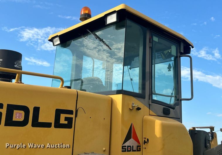 image for item DO6565 2014 SDLG LG938L wheel loader