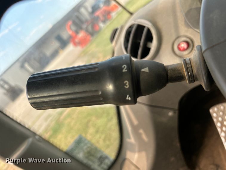 image for item DO6565 2014 SDLG LG938L wheel loader