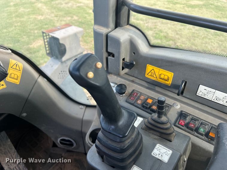 image for item DO6565 2014 SDLG LG938L wheel loader