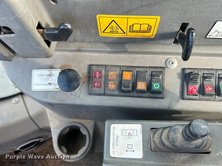 image for item DO6565 2014 SDLG LG938L wheel loader