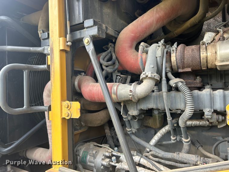 image for item DO6565 2014 SDLG LG938L wheel loader