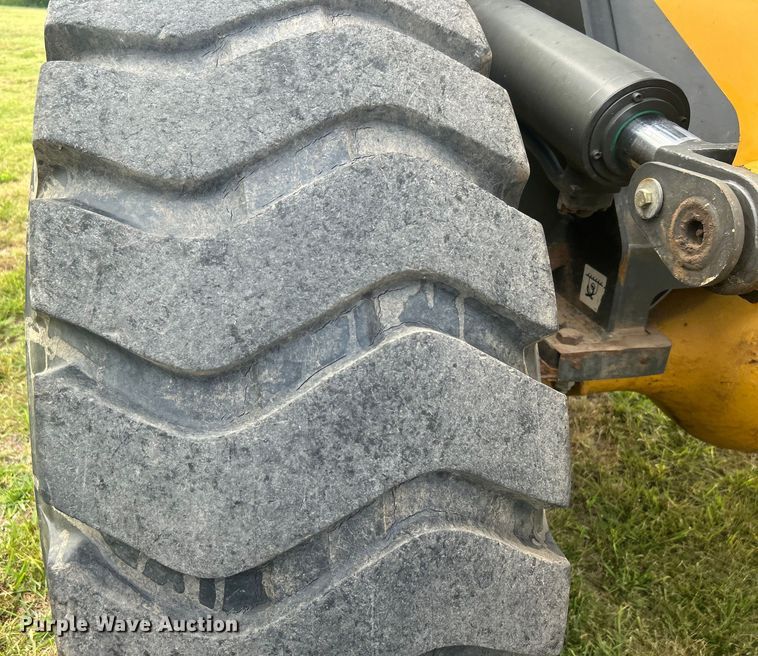 image for item DO6565 2014 SDLG LG938L wheel loader