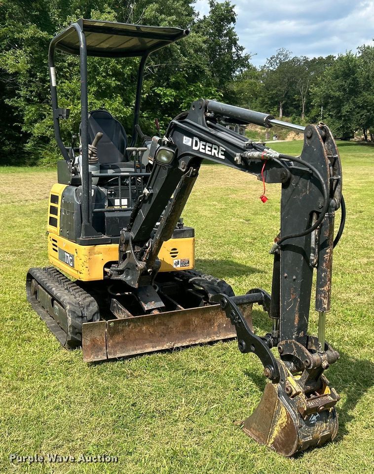 image for item DO6568 2016 John Deere 17G mini excavator