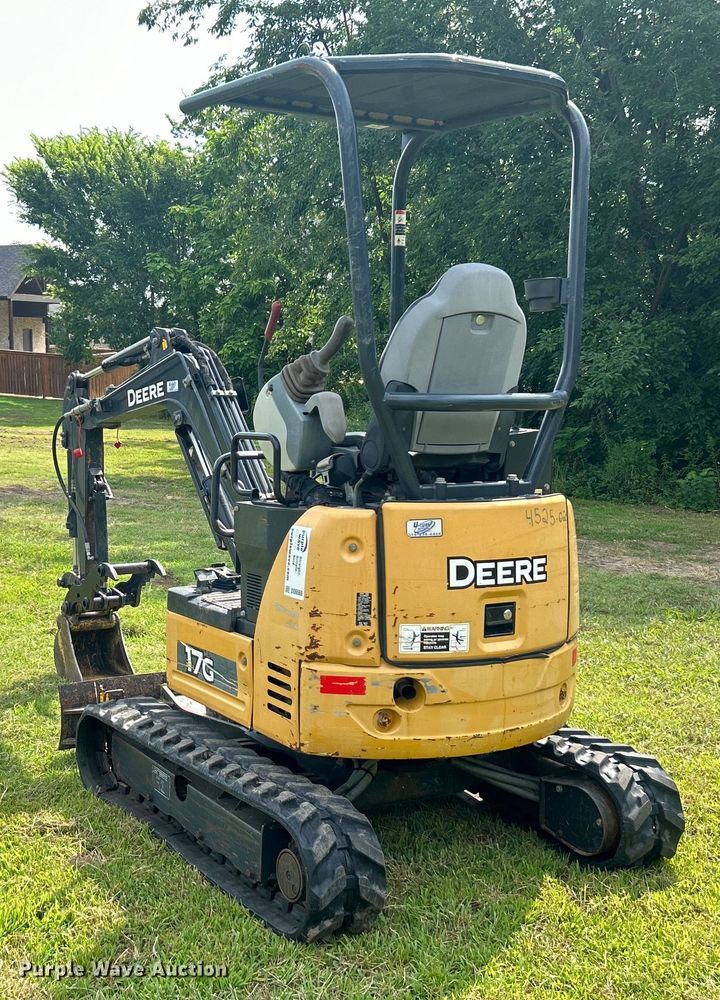 image for item DO6568 2016 John Deere 17G mini excavator