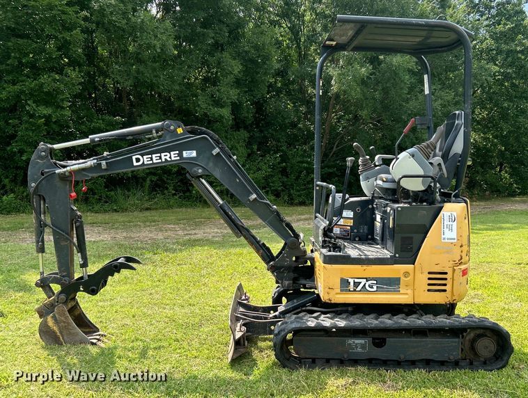 image for item DO6568 2016 John Deere 17G mini excavator