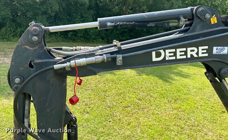 image for item DO6568 2016 John Deere 17G mini excavator