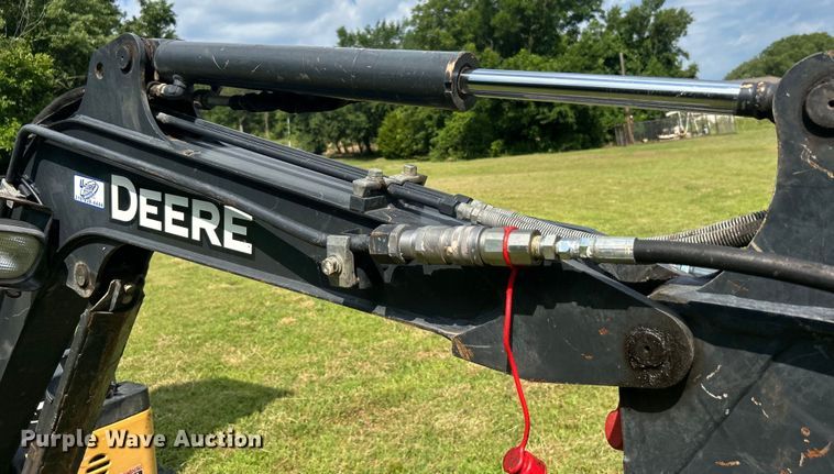 image for item DO6568 2016 John Deere 17G mini excavator