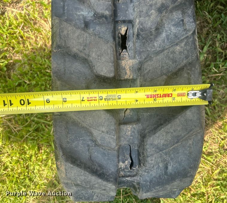 image for item DO6568 2016 John Deere 17G mini excavator