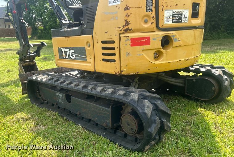 image for item DO6568 2016 John Deere 17G mini excavator